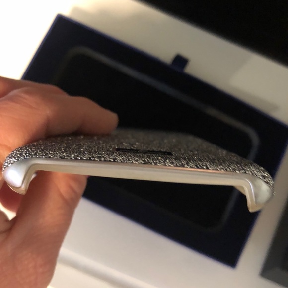 Swarovski Glam Rock IPhone X case - Picture 7 of 9